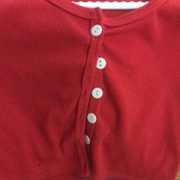 🌻 Short Sleeve Cropped Red Button Up Top - Picture 2 of 2